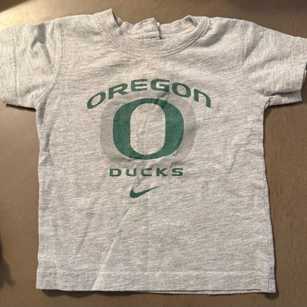 Oregon Ducks Baby Onesie  Tshirt Slippers Set